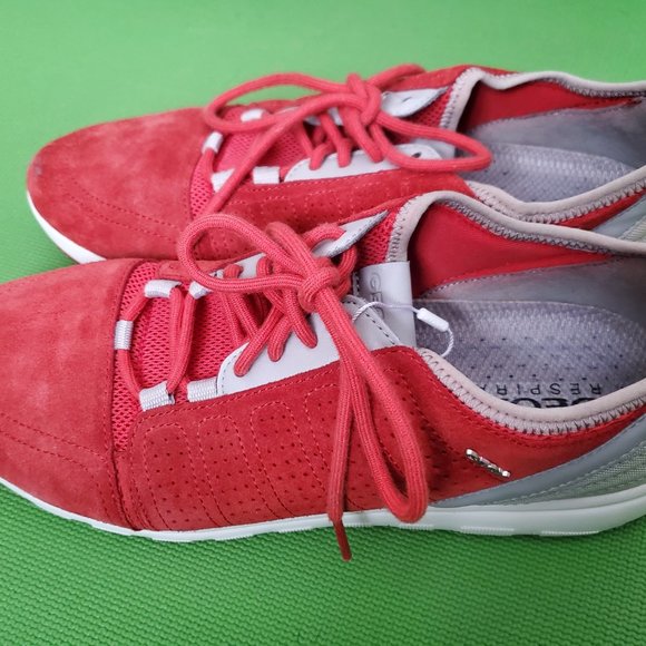 New Geox Respira Red Suede Walking Shoes Men US Size 8 Italian Patent - Picture 2 of 9
